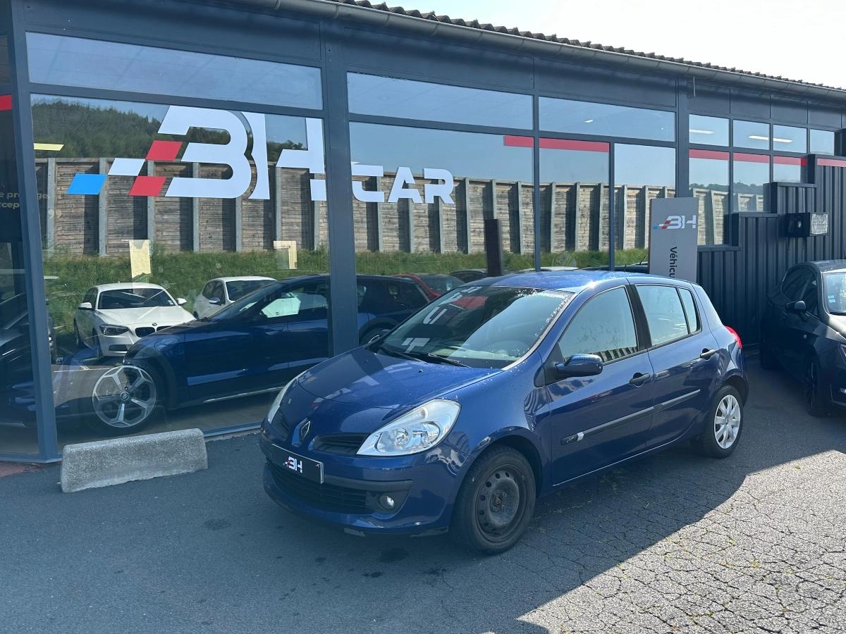 Image: Renault Clio 1.5 DCI 85cv PRIVILEGE