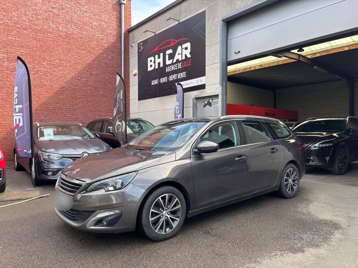 Image: Peugeot 308 GENERATION-II 1.2 PURETECH 130 ACTIVE  - COURROIE FAITE - HISTORIQUE COMPLET