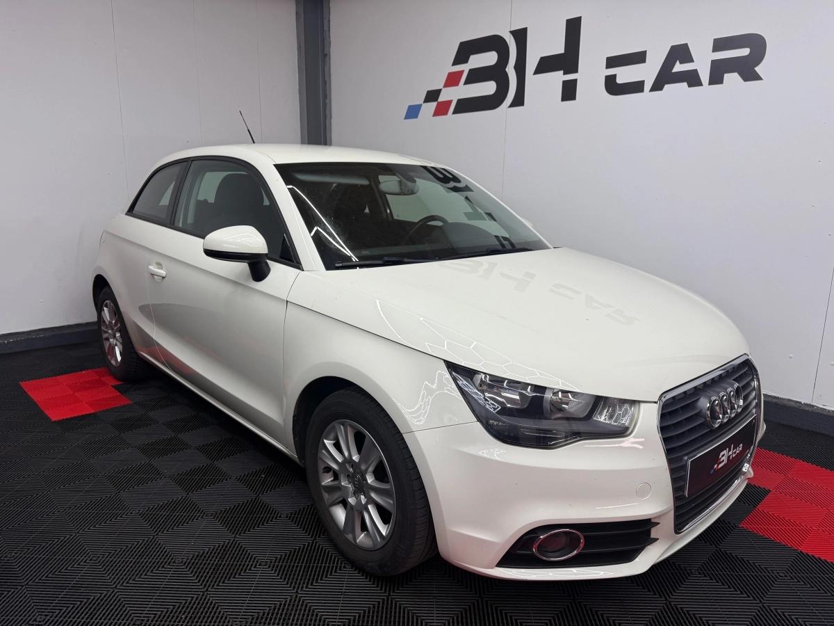 Image: Audi A1 1.2 TFSI Ambiente - 90cv / Climatisation / Régulateur de vitesse
