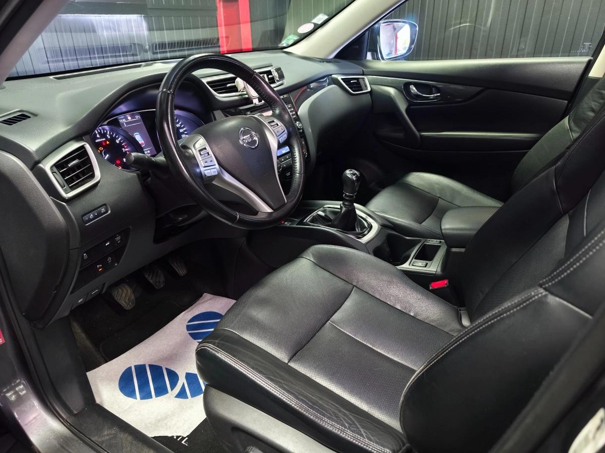 Image: Nissan X-trail 1.6 DIGT 165 TEKNA 2WD 7 places BVM6 TOIT PANO
