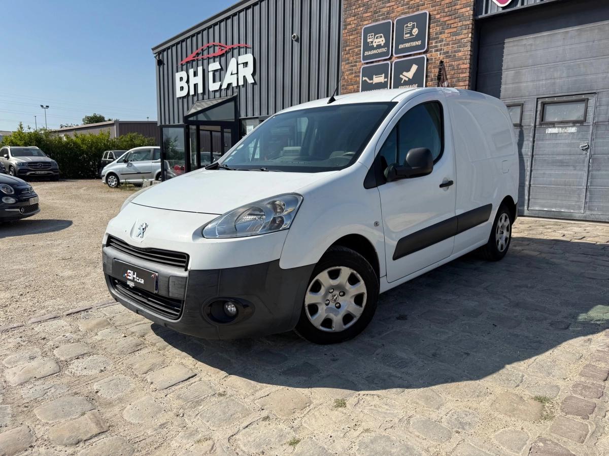 Image: Peugeot Partner Vu FOURGON 1.6 HDI 75 120L1 PACK CD CLIM