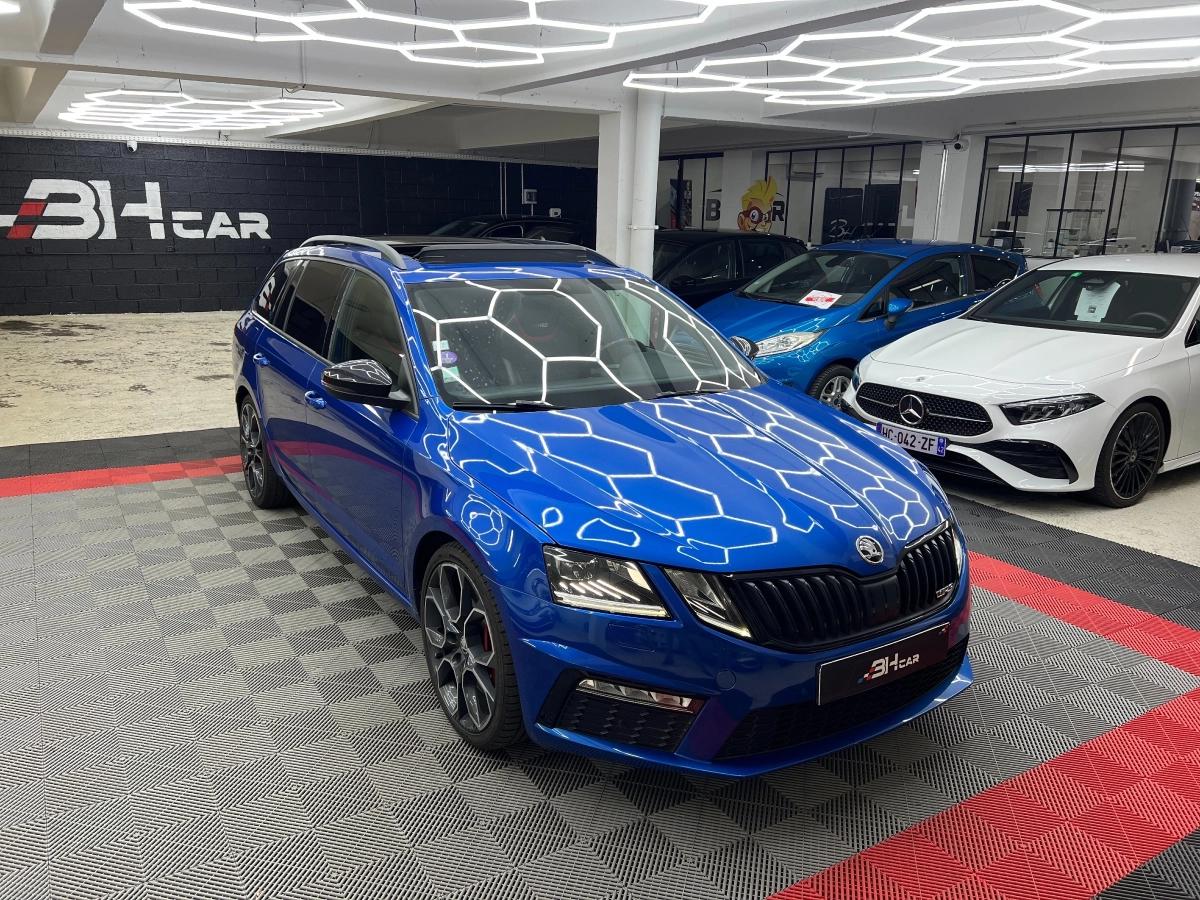 Image: Skoda Octavia COMBI 2.0 TSI 245 RS DSG 7 ( TOIT OUVRANT / CARPLAY / SIEGE CHAUFFANT / SUIVI ... )