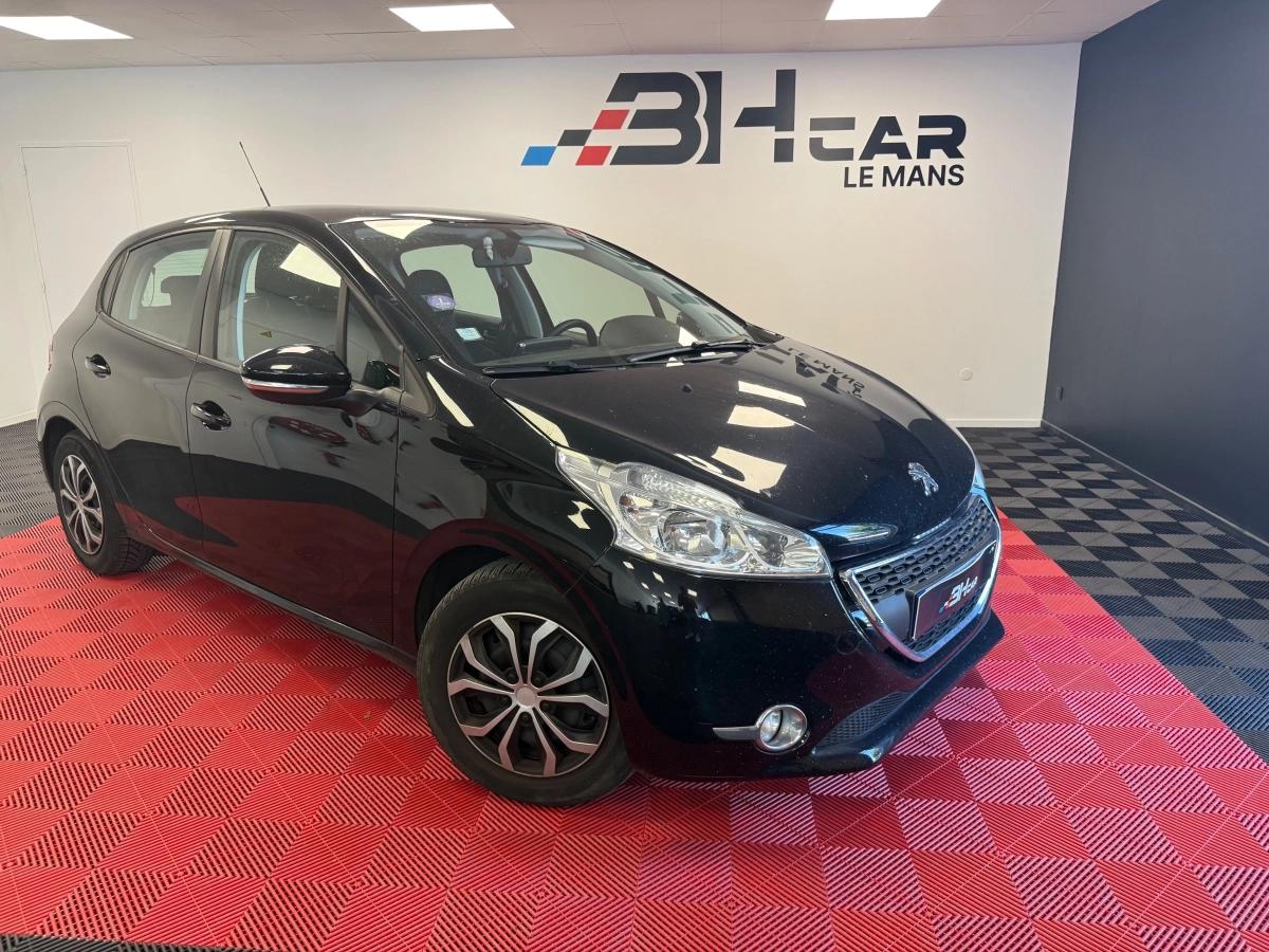 Image: Peugeot 208 GENERATION-I 1.2 VTI 80 ACTIVE