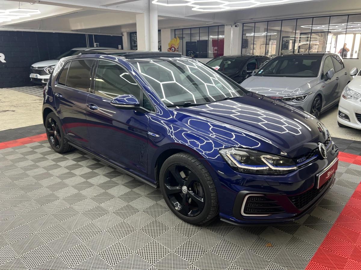 Image: Volkswagen Golf 1.4 TSI 204ch Hybride Rechargeable GTE DSG6 ( TOIT OUVRANT, CAMERA, CARPLAY,...)