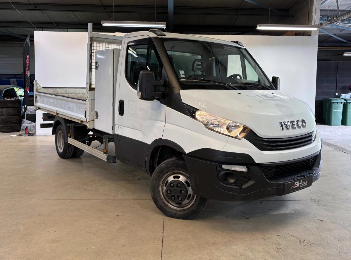 Image: Iveco Daily Vu 35C12 Cabine Benne 2.3 115 ch TVA récupérable