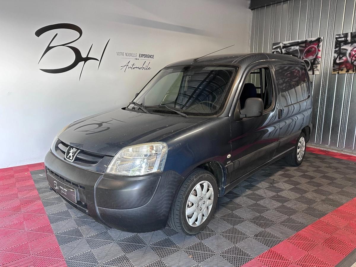 Image: Peugeot Partner Vu FOURGON 1.6 HDI 75 190C CONFORT
