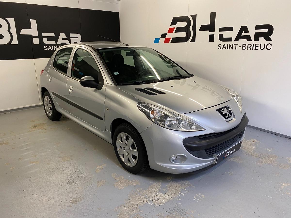 Image: Peugeot 206 Plus 1.4 75 URBAN