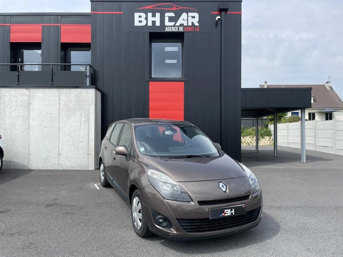 Image: Renault Megane Grand Scenic 1.5 110 ch Energy Business