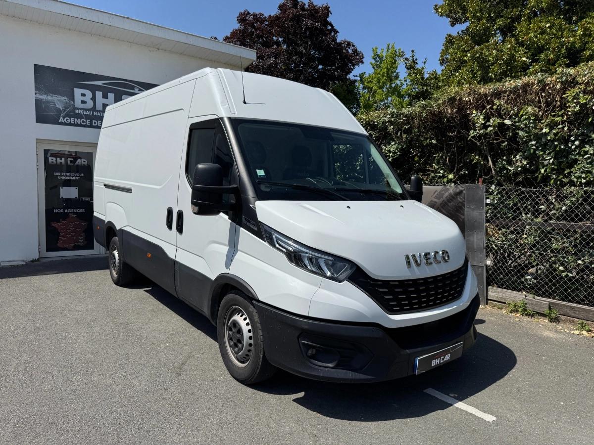 Image: Iveco Daily Vu 35S14 CABINE 2.3 HPT 140 PL BVA