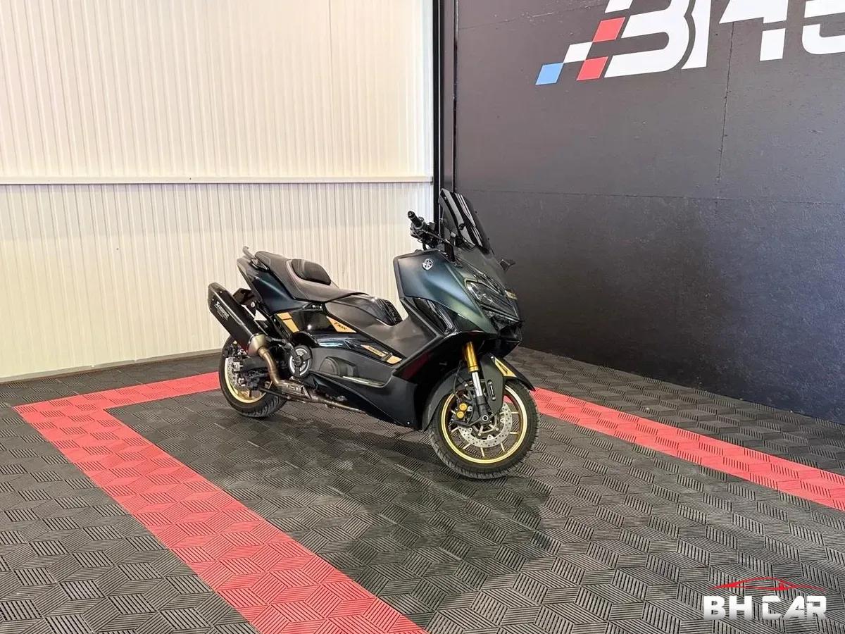 Image: YAMAHA T Max 560