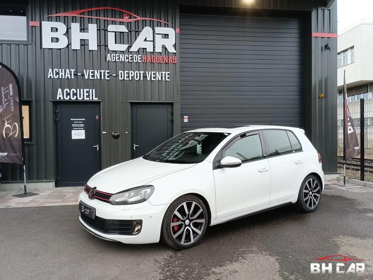 Image: Volkswagen Golf VI GTI 2.0 TFSI 211CV DSG6 Adidas Edition