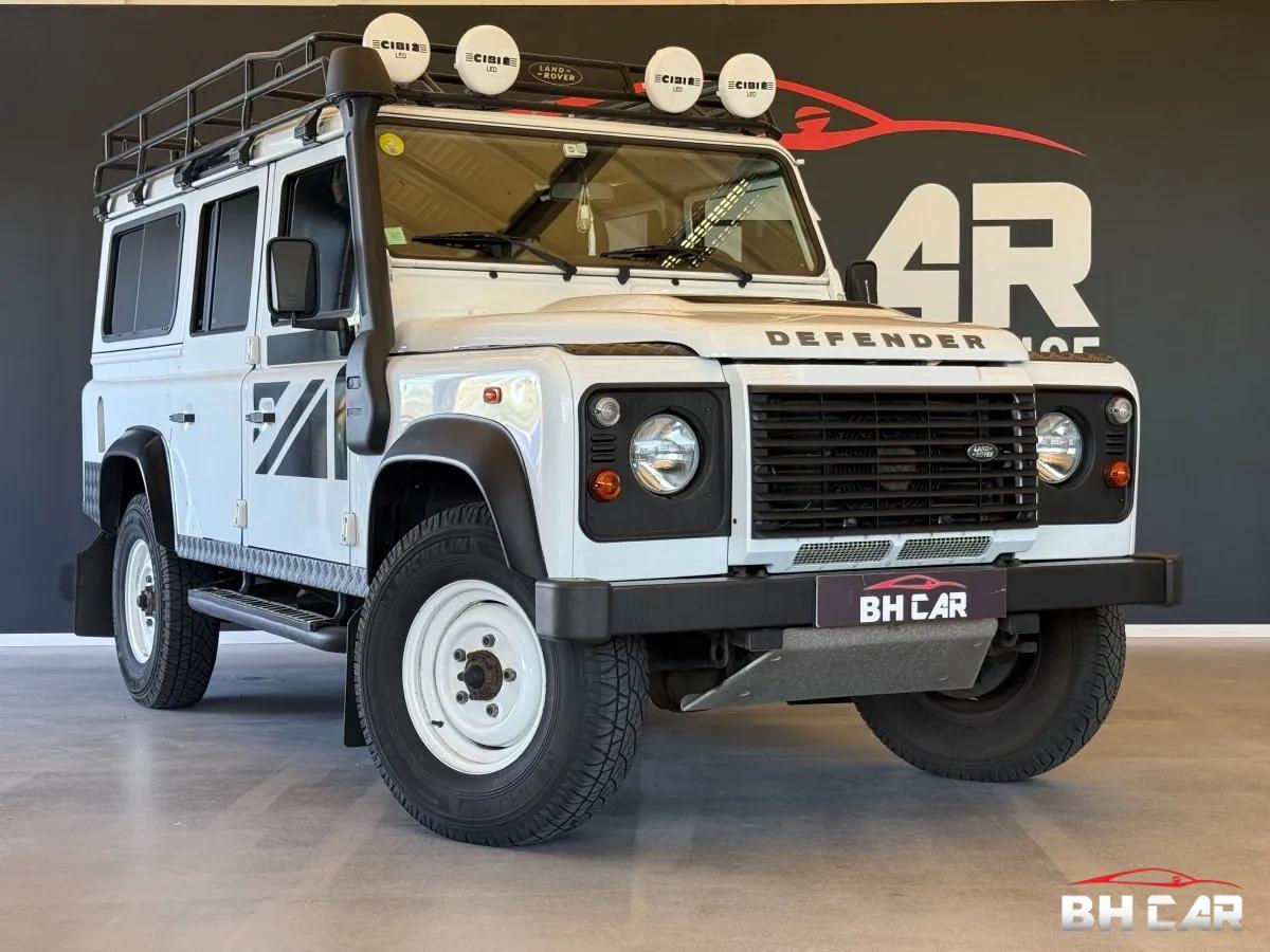 Image: Land Rover Defender