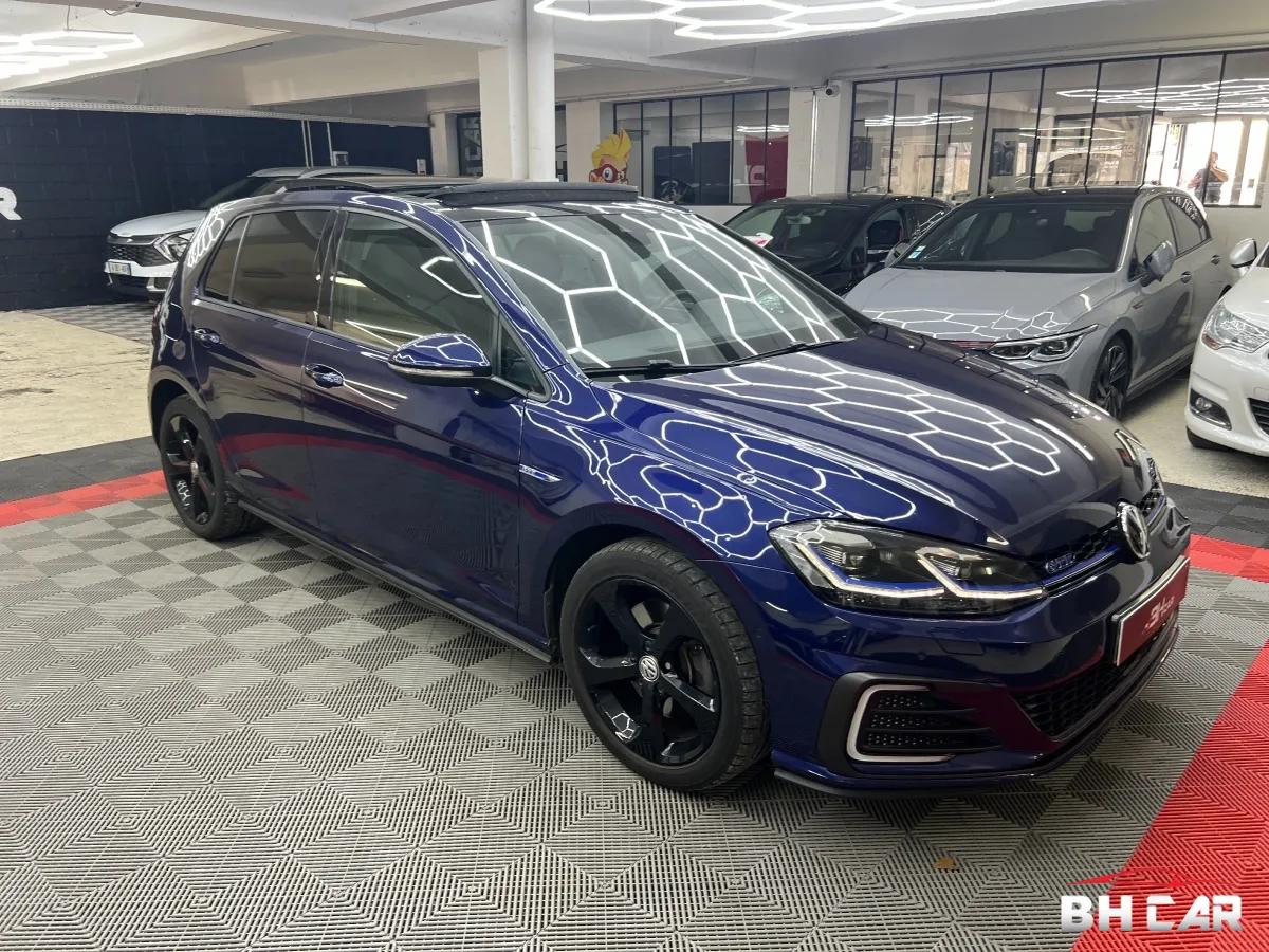 Image: Volkswagen Golf 1.4 TSI 204ch Hybride Rechargeable GTE DSG6 ( TOIT OUVRANT, CAMERA, CARPLAY,...)