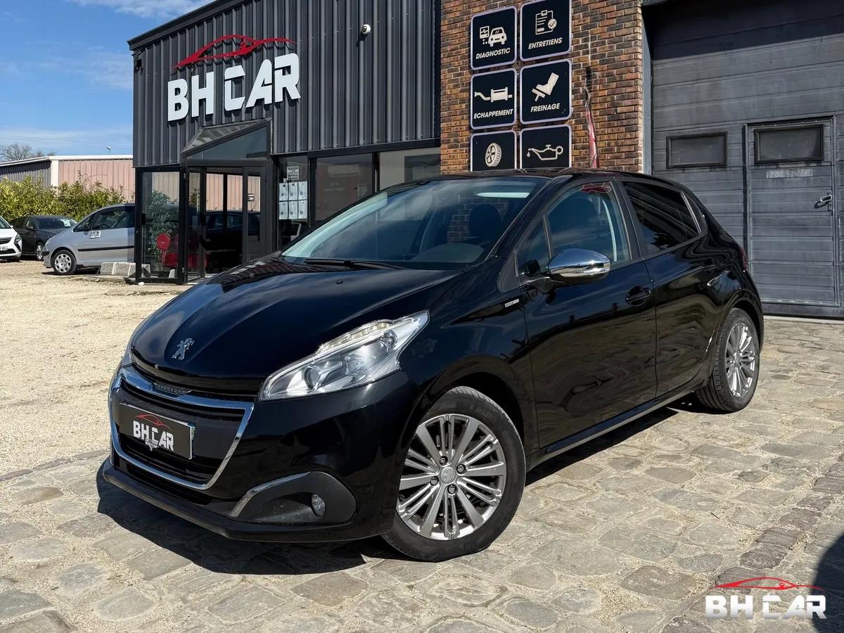 Image: Peugeot 208 1.2 82cv STYLE
