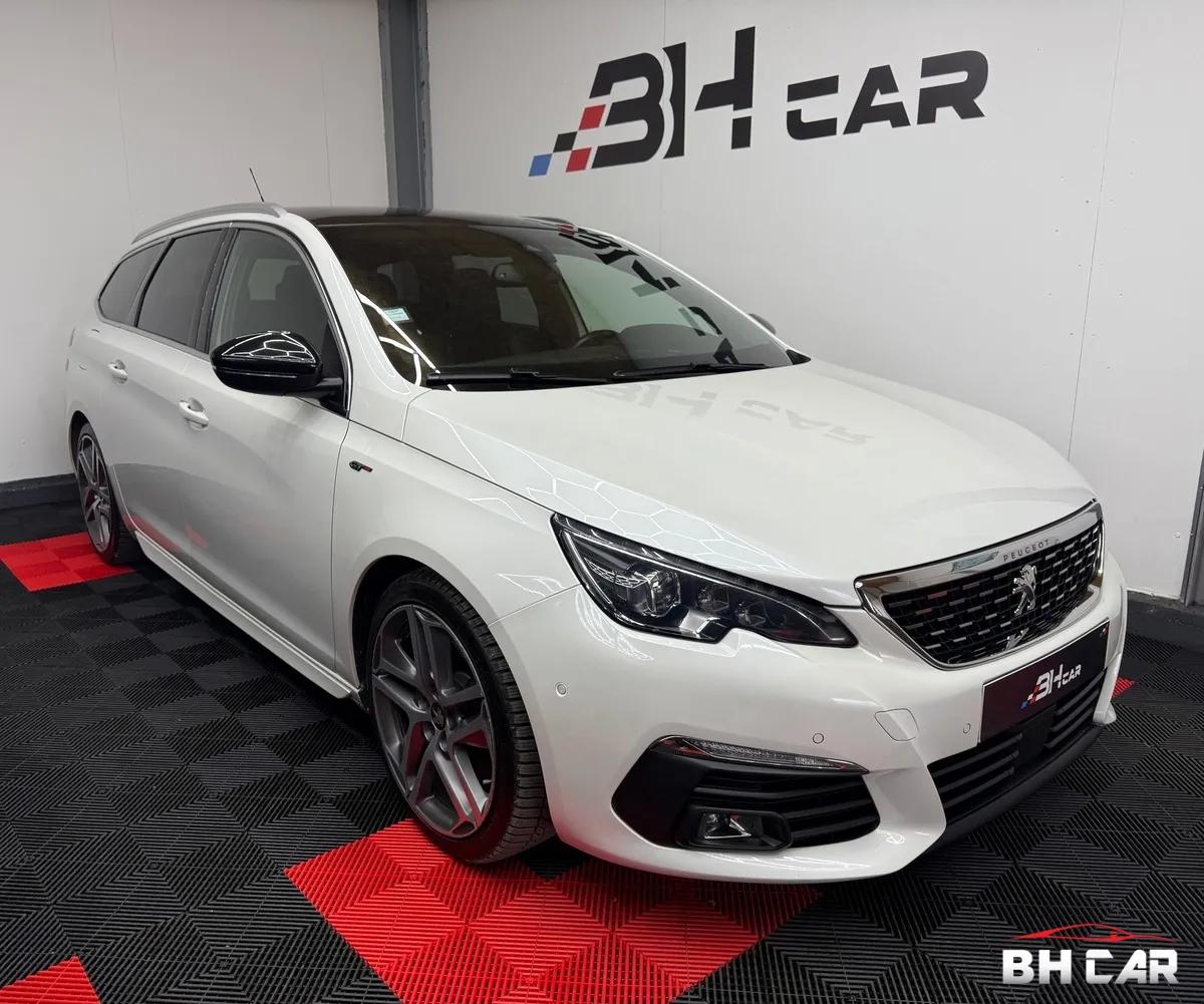 Image: Peugeot 308 2.0 BlueHDi EAT8 GT Line - 180cv / Sièges chauffants / Toit pano / Caméra / Radars