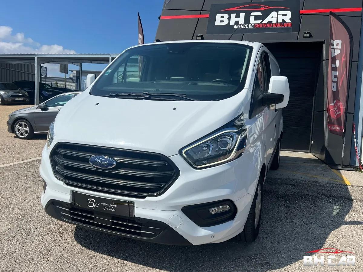 Image: Ford Transit Custom Vu 2.0 TDCI 130 - 1ère main - Entretien suivi avec facture - Caméra - Attelage - Sièges chauffants