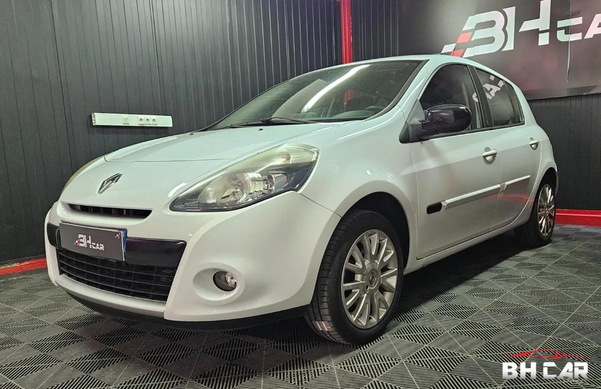 Image: Renault Clio 1.2 TCE 100 20EME ANNIVERSAIRE
