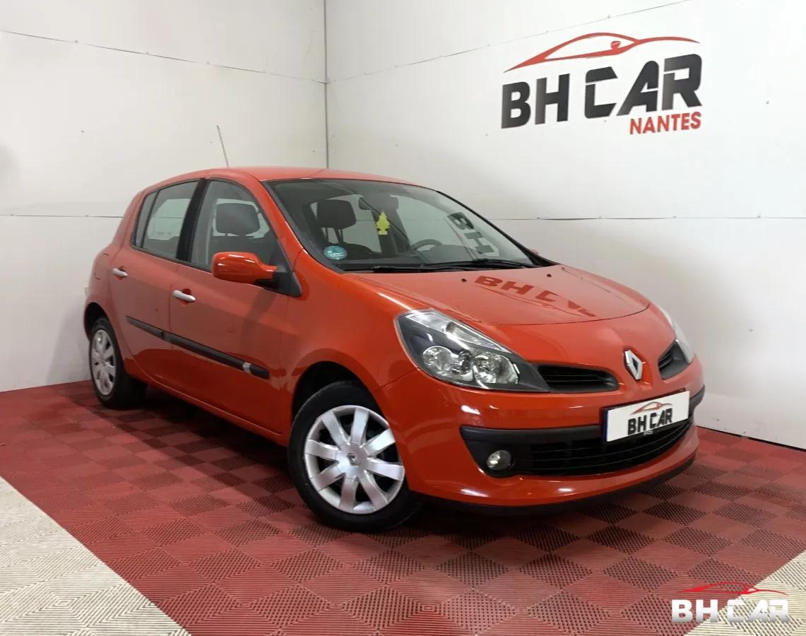 Image: Renault Clio 1.6 90