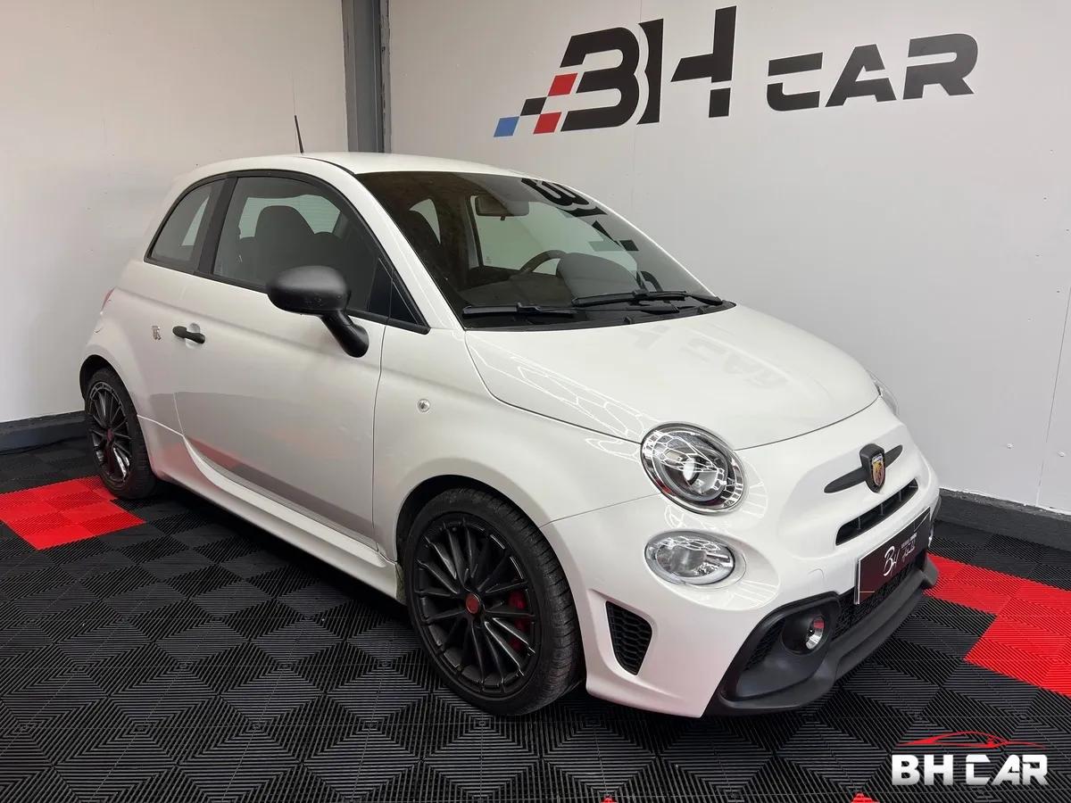 Image: Abarth 500 695 1.4 Turbo - 180cv / Sièges baquet / GPS / Radar de recul / Bluetooth