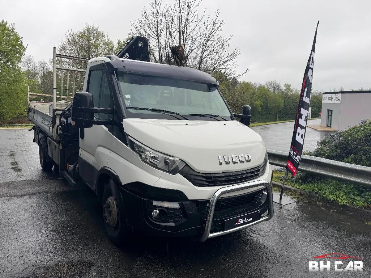 Image: Iveco 72C18 DAILY 7 TONNES GRUE 11M