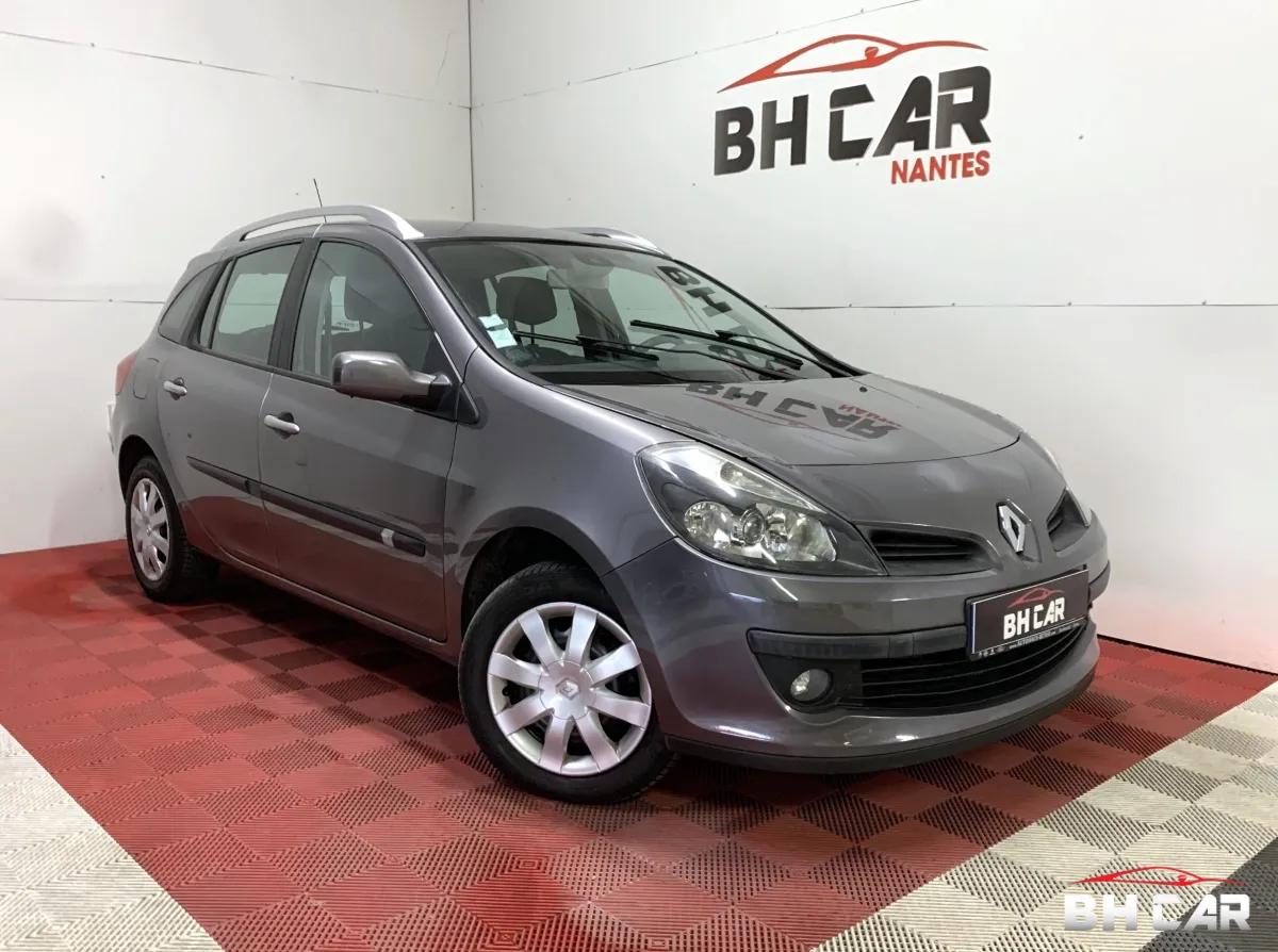 Image: Renault Clio ESTATE 1.2 75 AUTHENTIQUE