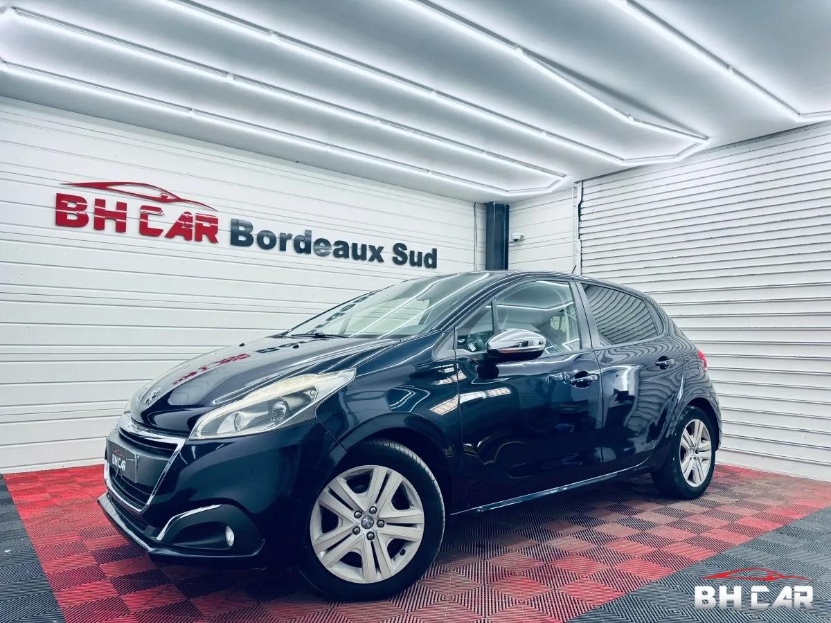 Image: Peugeot 208 GENERATION-I 1.2 PURETECH 82 STYLE // KIT DISTRIBUTION NEUF