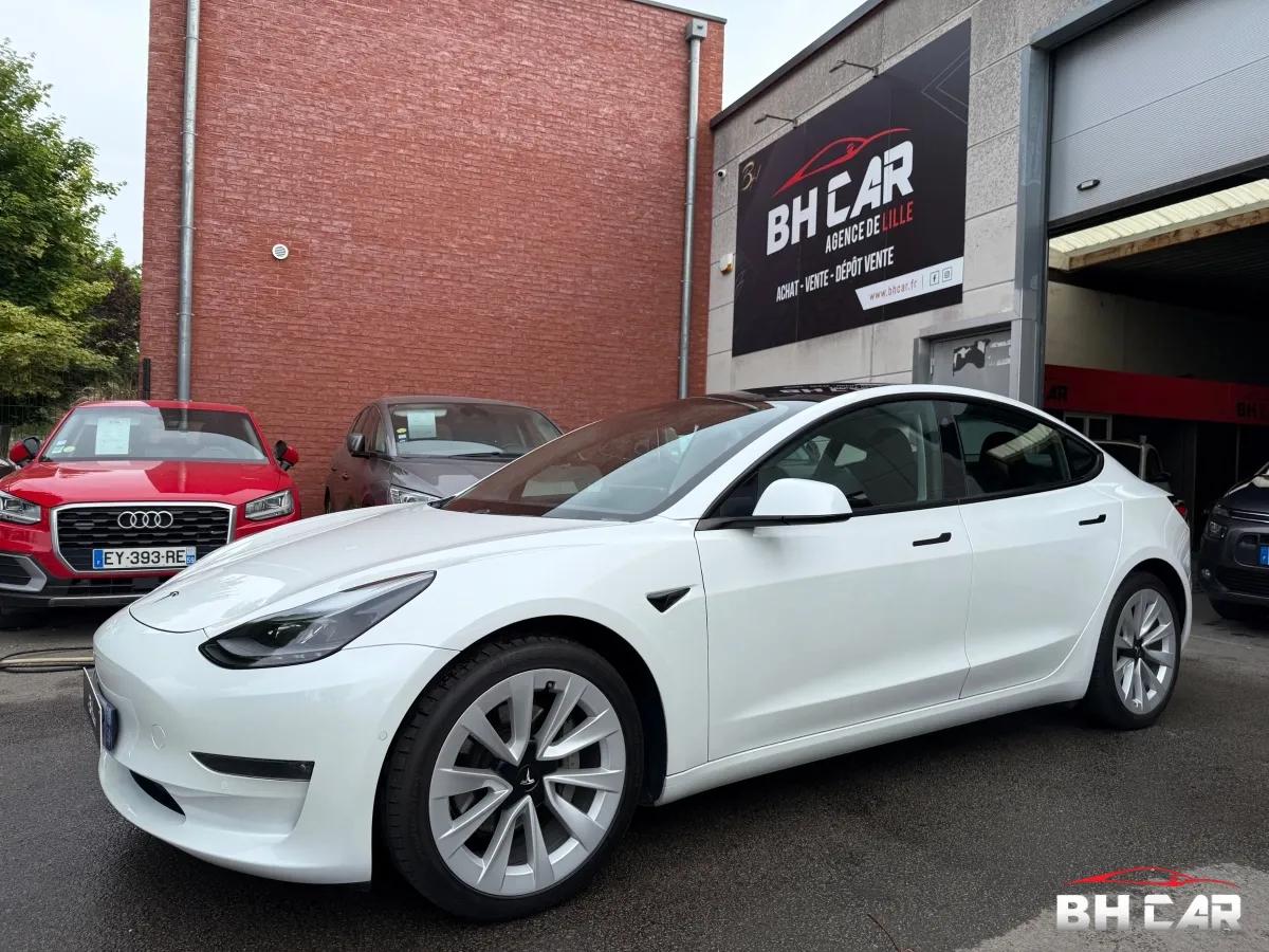 Image: Tesla Model-3
