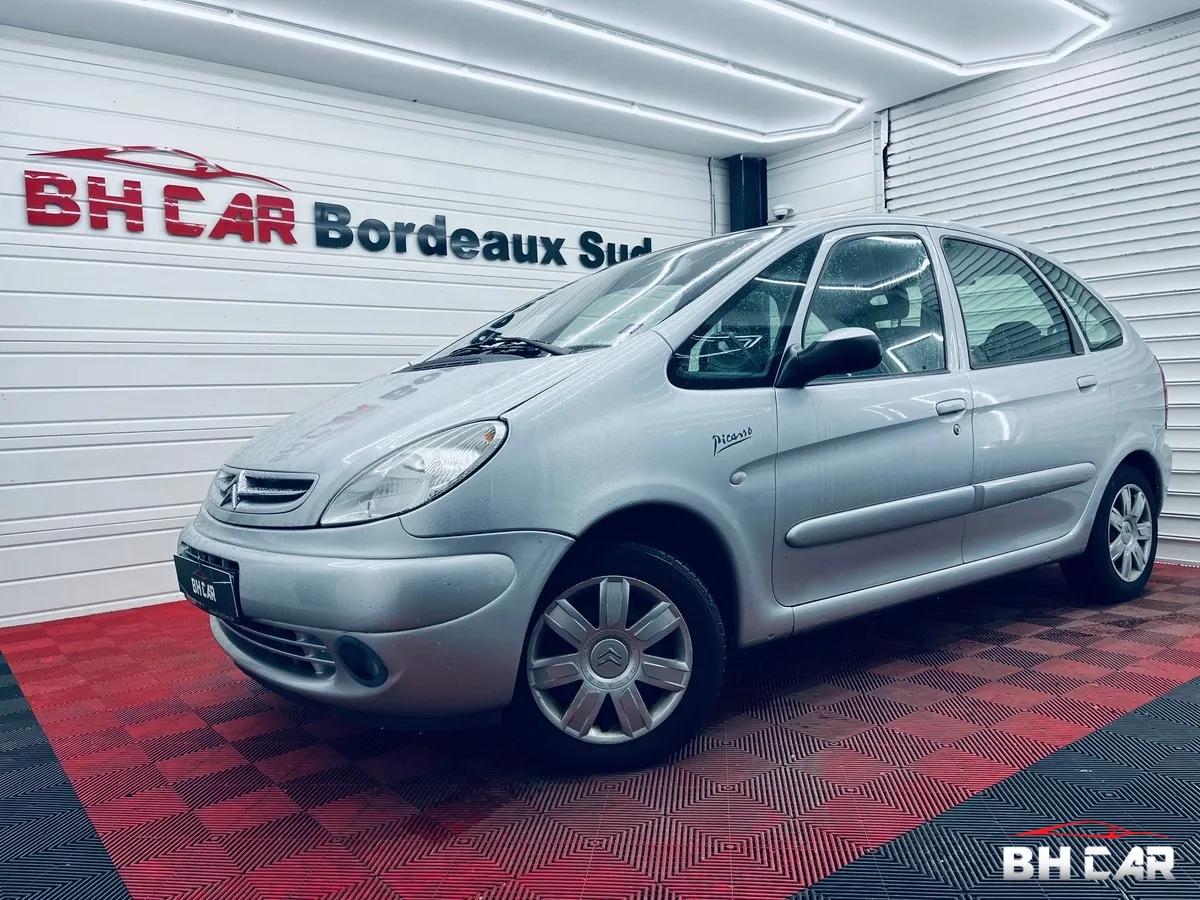 Image: Citroen Xsara Picasso 2.0i 136 BVA Exclusive // Kit distribution neuf