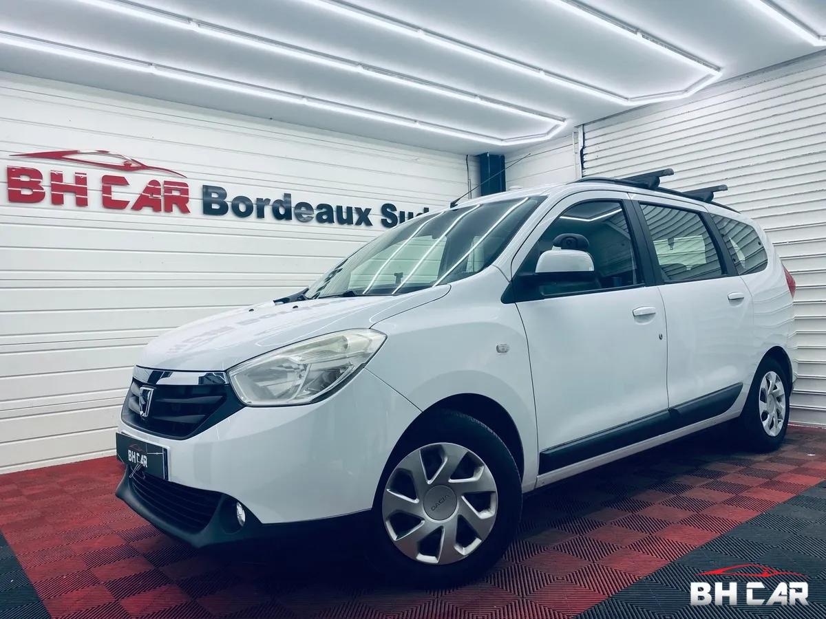 Image: Dacia Lodgy 1.2 116 7 PLACES LAUREATE // CHAINE DE DISTRIBUTION