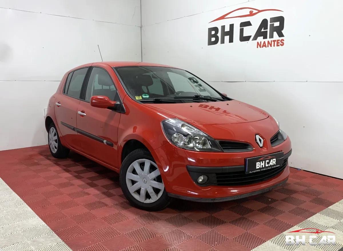 Image: Renault Clio 1.6 90