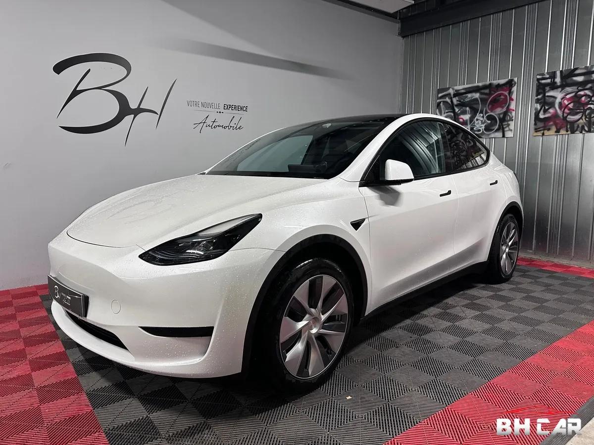 Image: Tesla Model-y RWD 60 KWH  STANDARD 300