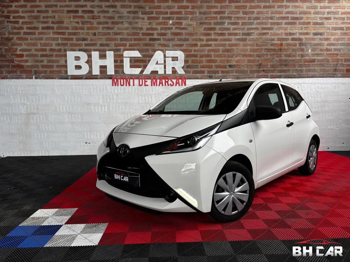 Image: Toyota Aygo 1.0 69 CV  /  1ERE MAIN