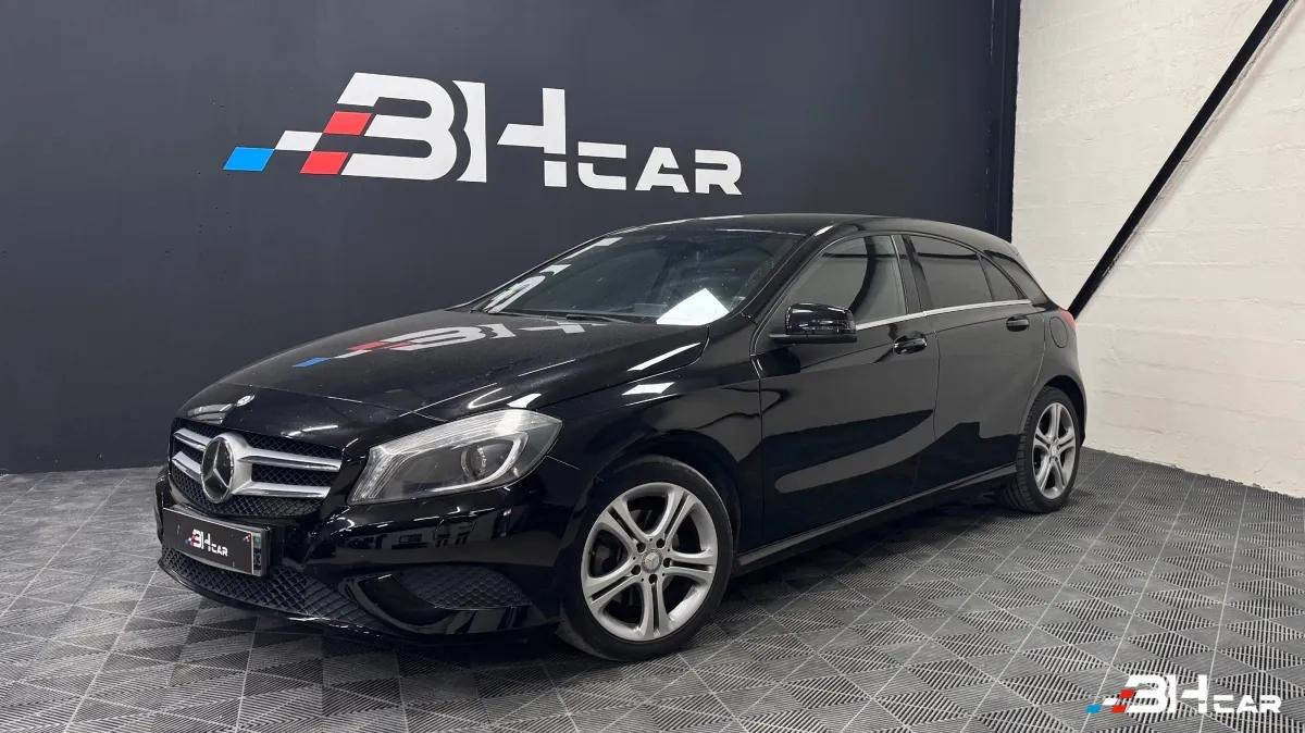Image: Mercedes Classe A 1.6 200 155 BLUEEFFICIENCY SENSATION