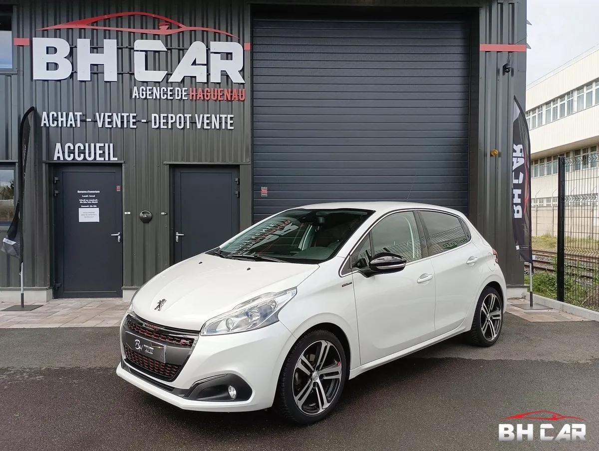 Image: Peugeot 208 1.2 110CV BVM5 GT-Line Moteur neuf