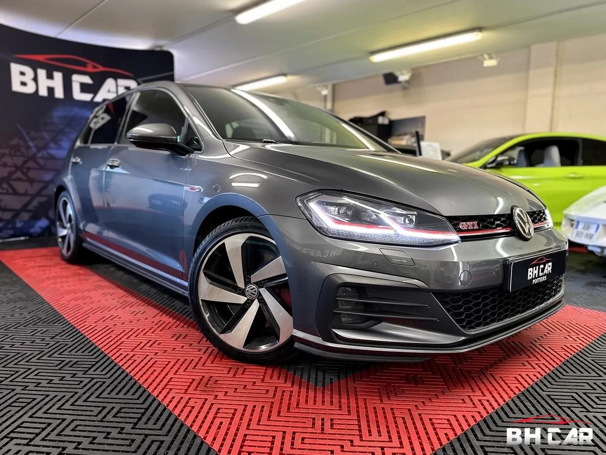 Image: Volkswagen Golf GTI VII Phase 2 GTI 2.0 TSi 245CH PERFORMANCE DSG7