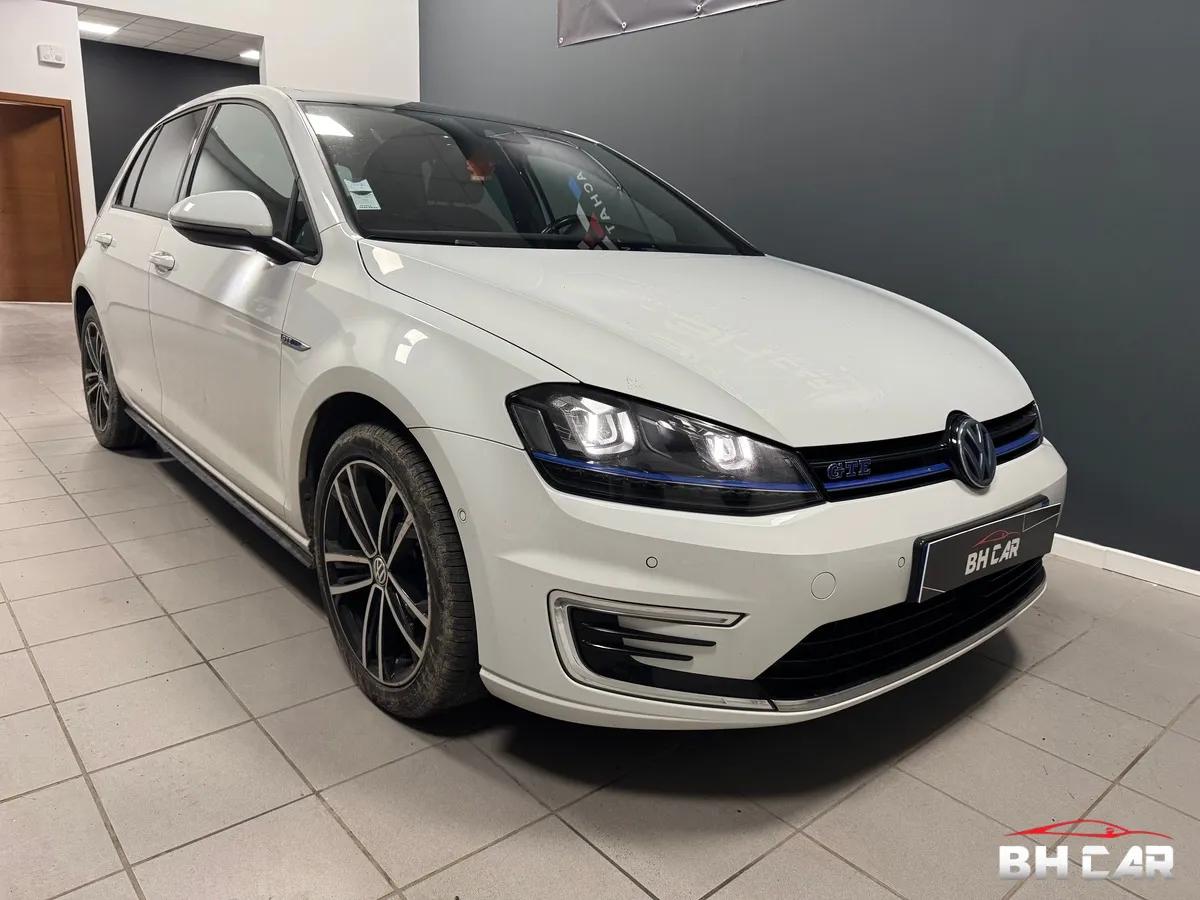 Image: Volkswagen Golf VII 1.4 GTE HYBRIDE RECHARGEABLE DSG6 204CH