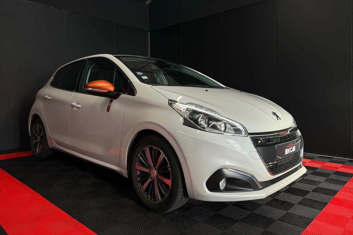 Image: Peugeot 208 1.2 Puretech 110 CH Roland-Garros