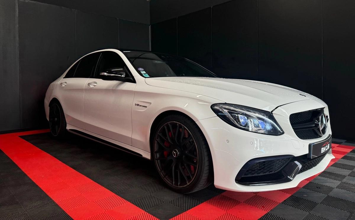 Image: Mercedes-Benz Classe C 63 S AMG 4.0 V8 32V 7G-SPEEDSHIFT 510 CH