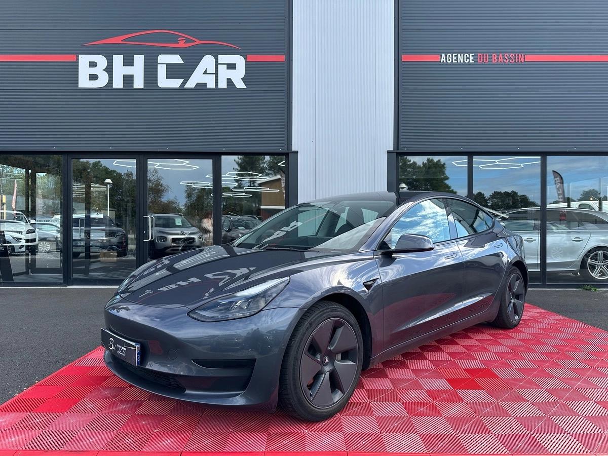 Image: Tesla Model-3 SR+ 325