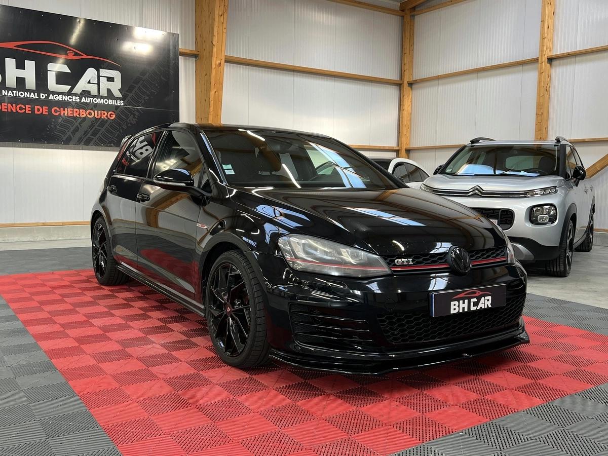 Image: Volkswagen Golf 2.0 TSI 210 GTI DSG BVA