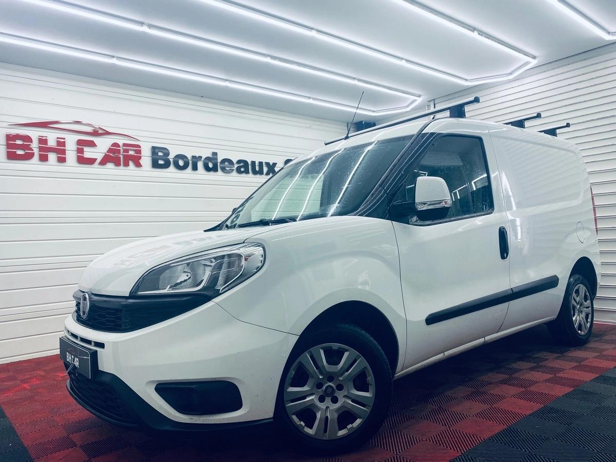 Image: Fiat Doblo CARGO 1.3 JTD 95 LOUNGE PACK // RADAR DE RECUL / MOTEUR A CHAINE