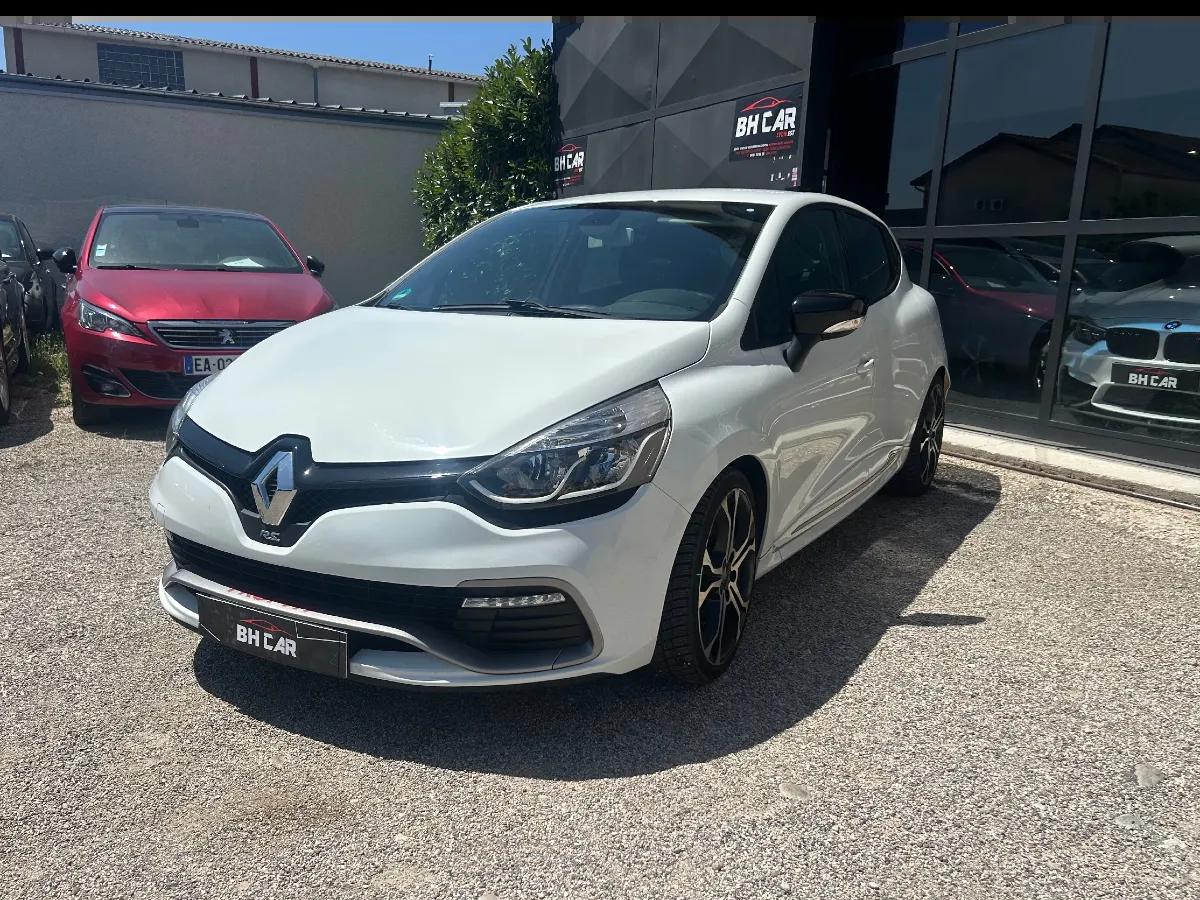 Image: Renault Clio IV (4) RS TROPHY  1.6 220cv, RS Monitor / Garantie