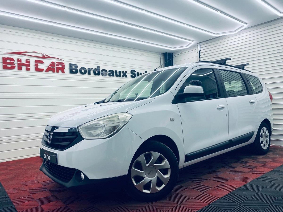 Image: Dacia Lodgy 1.2 116 7 PLACES LAUREATE // CHAINE DE DISTRIBUTION