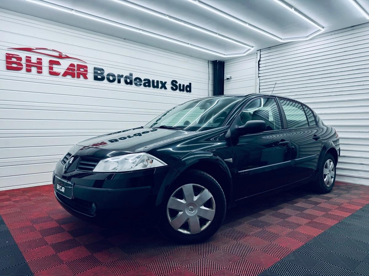 Image: Renault Megane berline 1.4 i 98